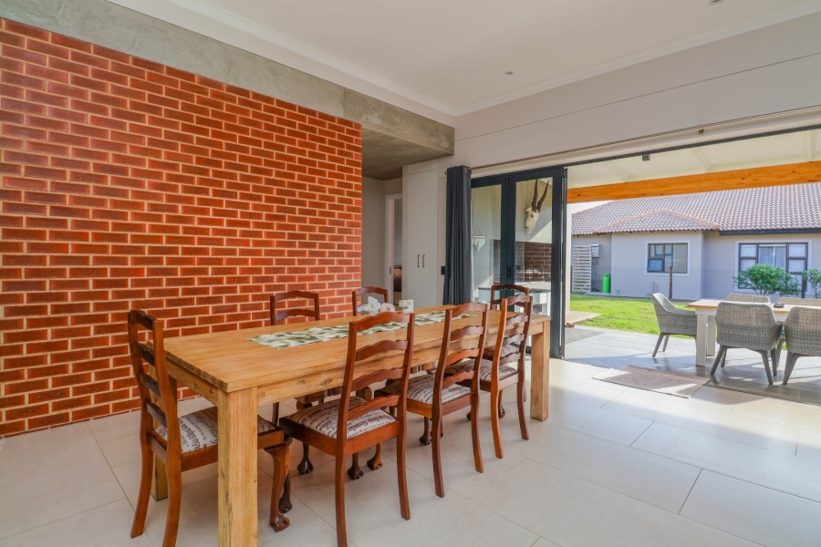 3 Bedroom Property for Sale in The Hill Western Cape
